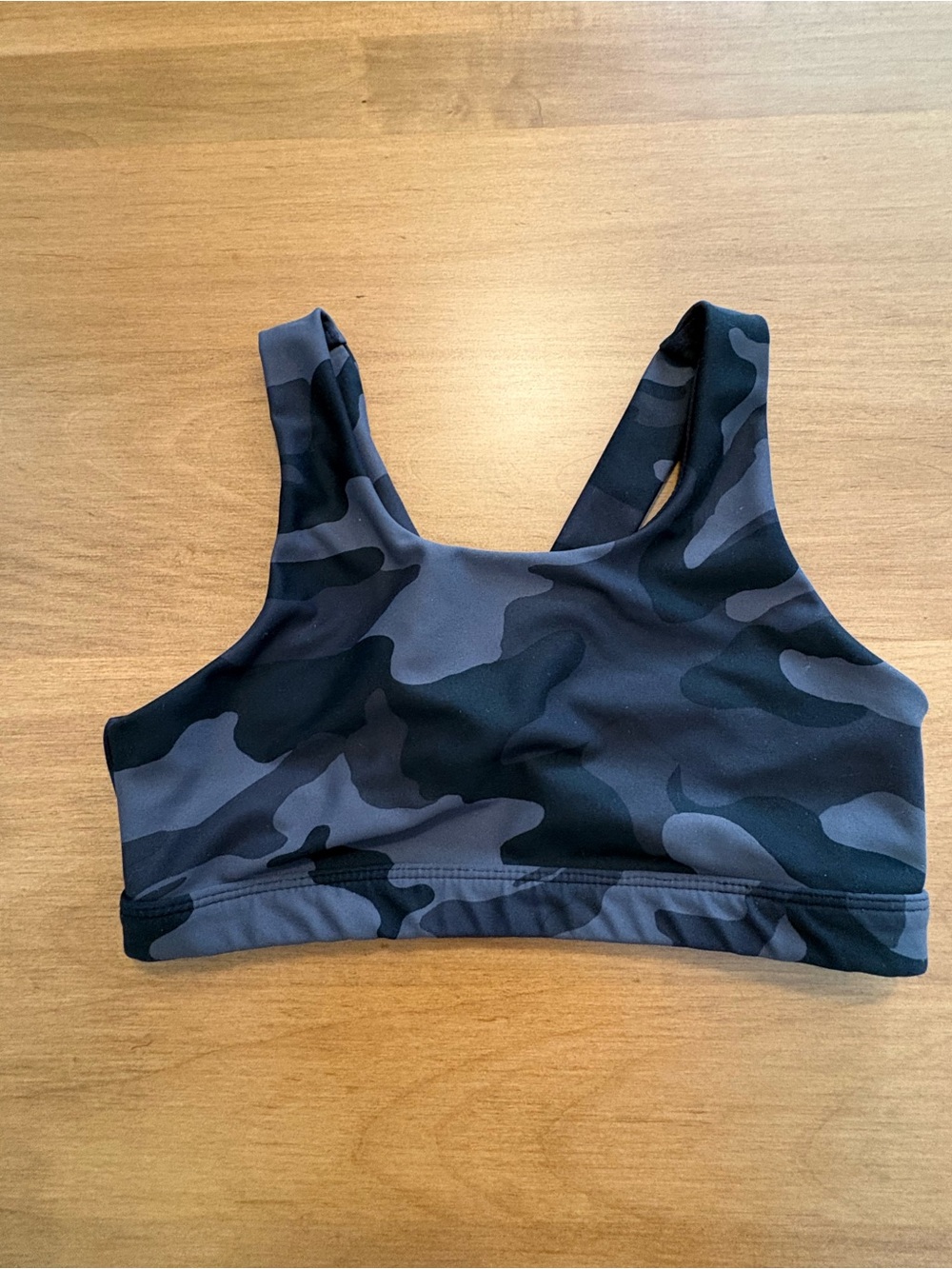 Girls Old Navy Black Camo Sports Bra, size 10/12
